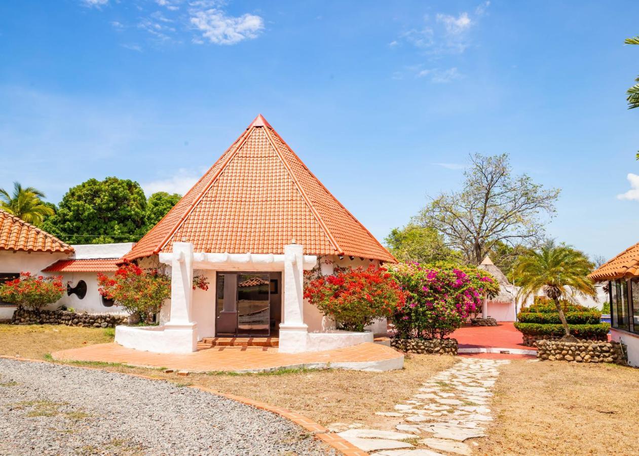 Cottage house Nueva Gorgona Exterior foto